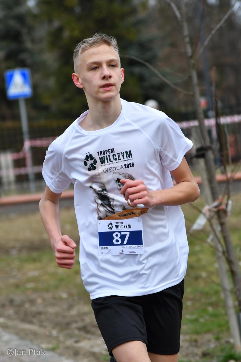 Zdjęcie w galerii na portalu naszraciborz.pl: Blisko 100 uczestników na starcie XIV Biegu Tropem Wilczym w Raciborzu wiadomości z regionu