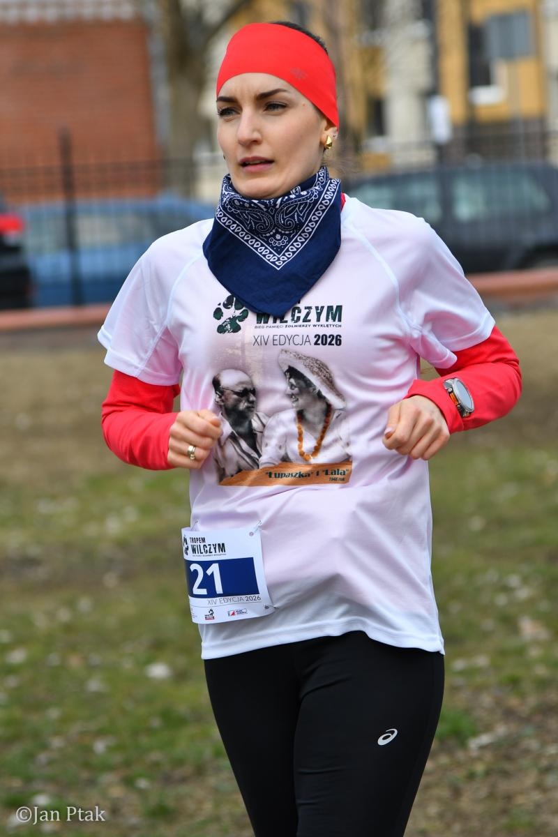 Zdjęcie w galerii na portalu naszraciborz.pl: Blisko 100 uczestników na starcie XIV Biegu Tropem Wilczym w Raciborzu wiadomości z regionu