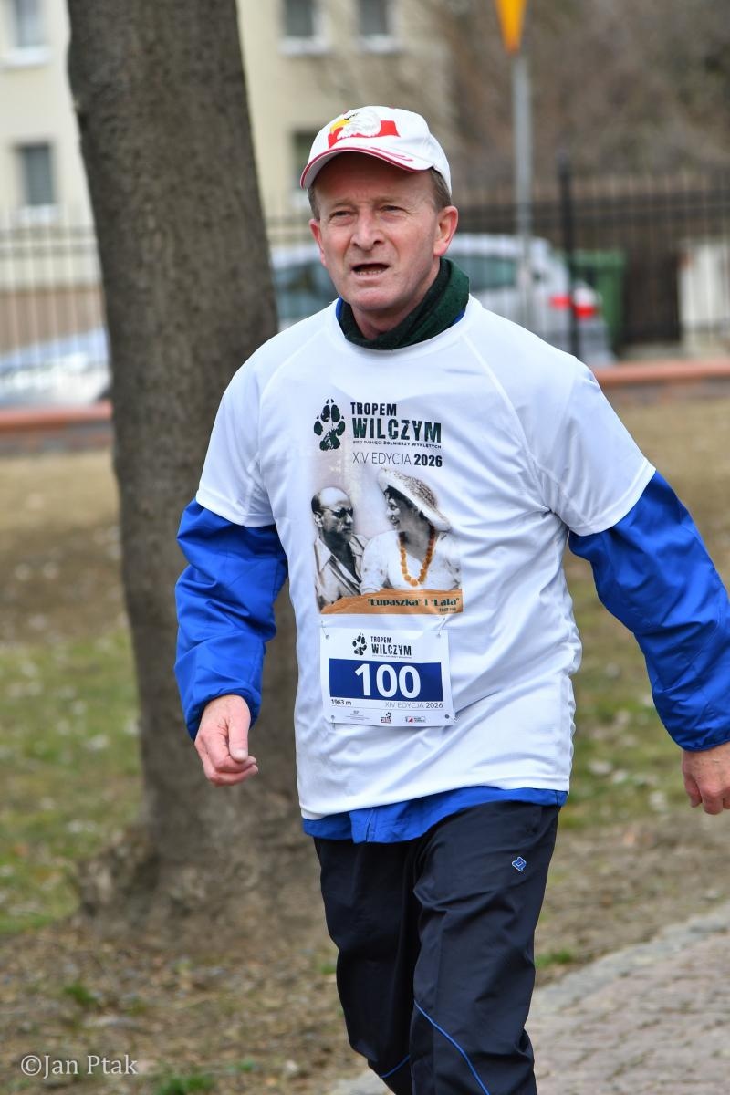 Zdjęcie w galerii na portalu naszraciborz.pl: Blisko 100 uczestników na starcie XIV Biegu Tropem Wilczym w Raciborzu wiadomości z regionu