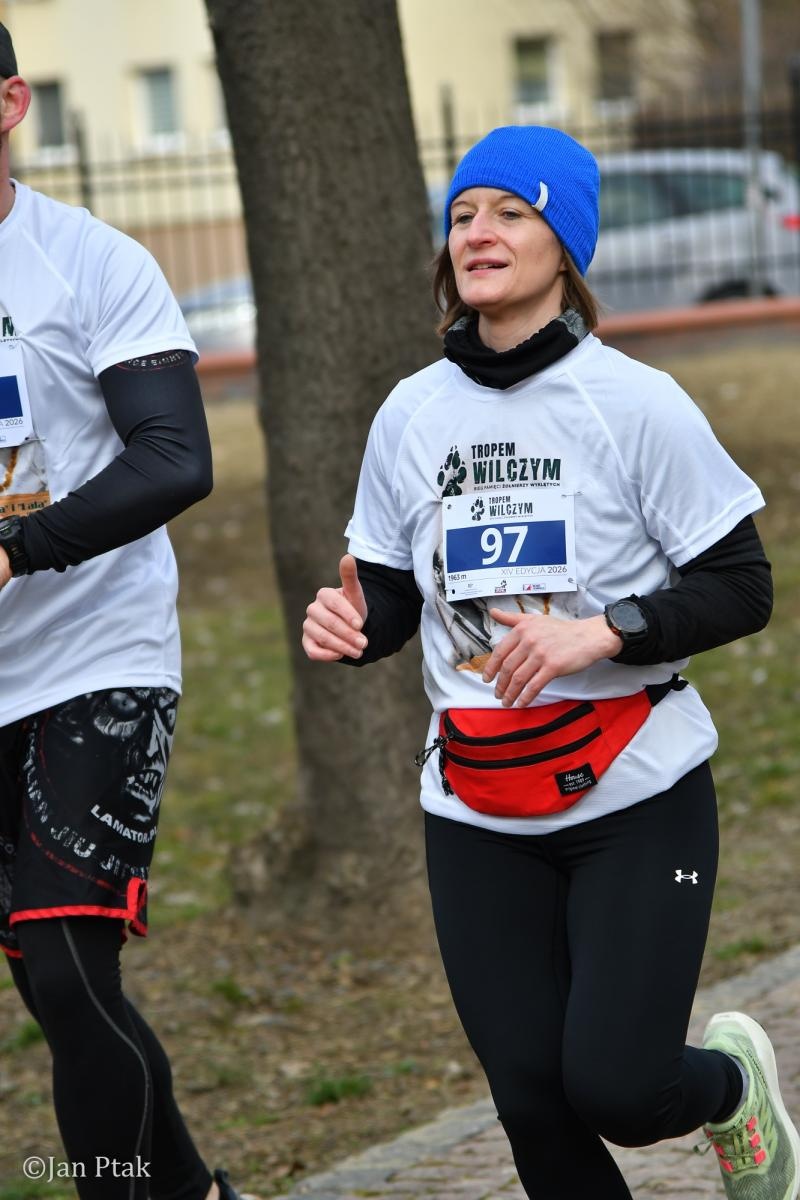 Zdjęcie w galerii na portalu naszraciborz.pl: Blisko 100 uczestników na starcie XIV Biegu Tropem Wilczym w Raciborzu wiadomości z regionu