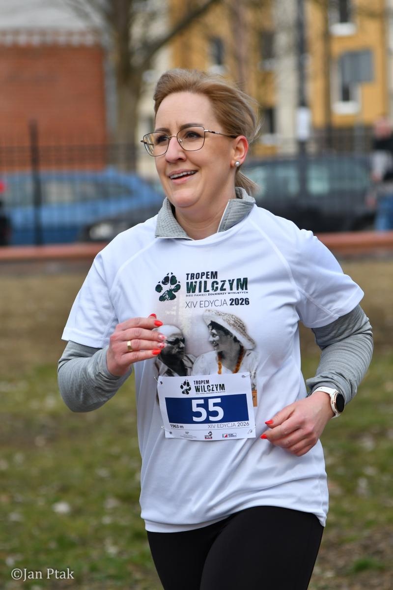 Zdjęcie w galerii na portalu naszraciborz.pl: Blisko 100 uczestników na starcie XIV Biegu Tropem Wilczym w Raciborzu wiadomości z regionu