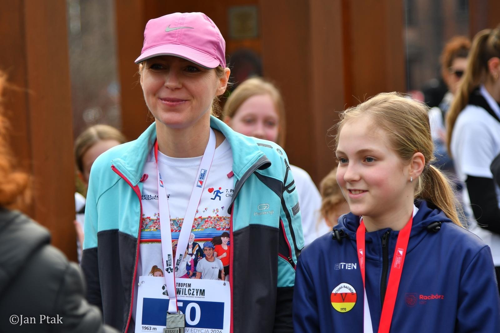 Zdjęcie w galerii na portalu naszraciborz.pl: Blisko 100 uczestników na starcie XIV Biegu Tropem Wilczym w Raciborzu wiadomości z regionu