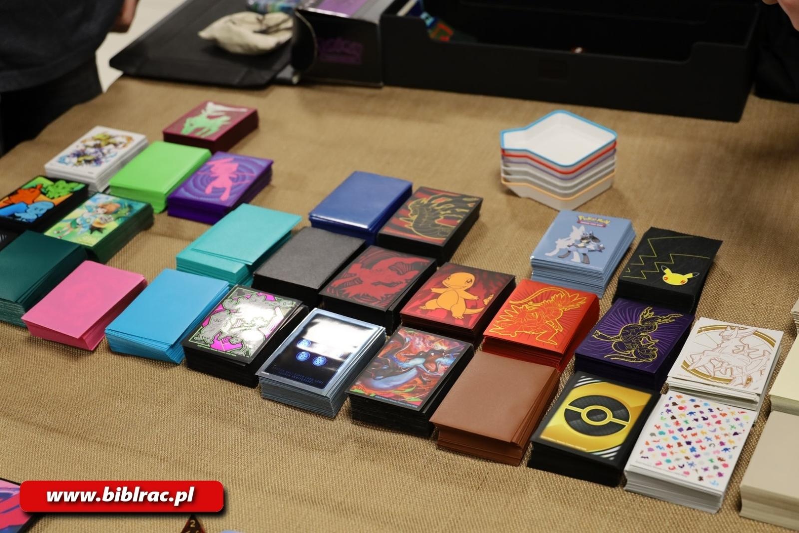 Zdjęcie w galerii na portalu naszraciborz.pl: Nie spać, grać! Noc z Grami bez prądu na Stacji Młodych wiadomości z regionu