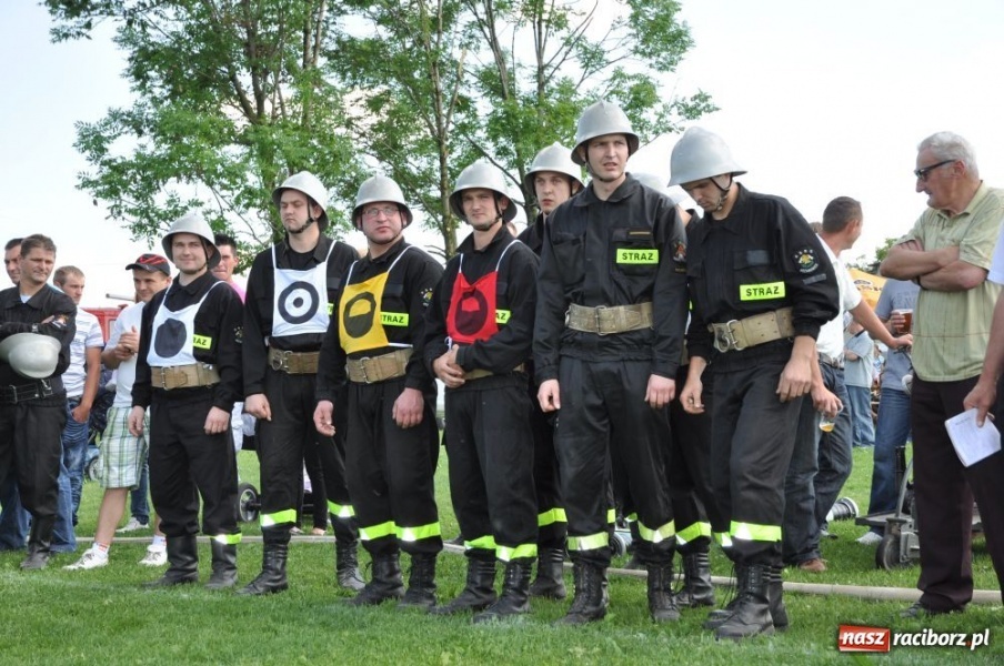 Zdjęcie w galerii na portalu naszraciborz.pl: Panie z OSP Pietraszyn lepsze od panów! wiadomości z regionu