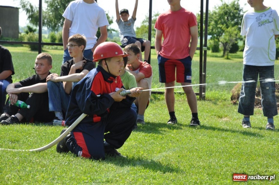 Zdjęcie w galerii na portalu naszraciborz.pl: Panie z OSP Pietraszyn lepsze od panów! wiadomości z regionu