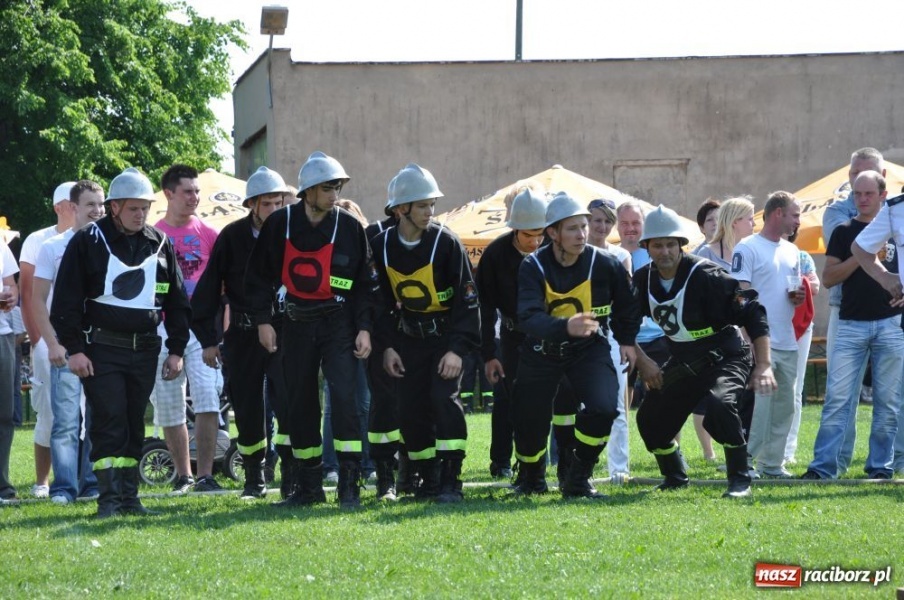 Zdjęcie w galerii na portalu naszraciborz.pl: Panie z OSP Pietraszyn lepsze od panów! wiadomości z regionu