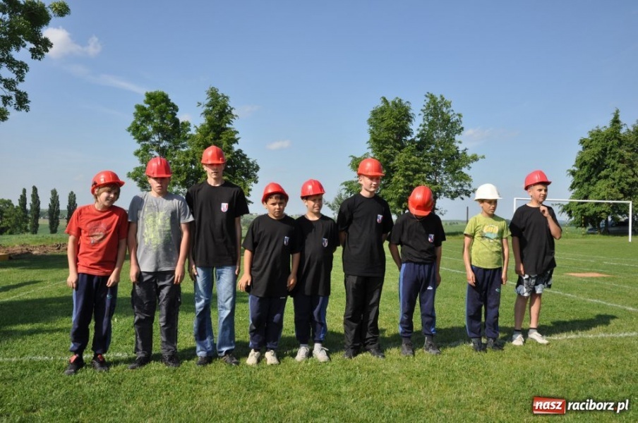 Zdjęcie w galerii na portalu naszraciborz.pl: Panie z OSP Pietraszyn lepsze od panów! wiadomości z regionu