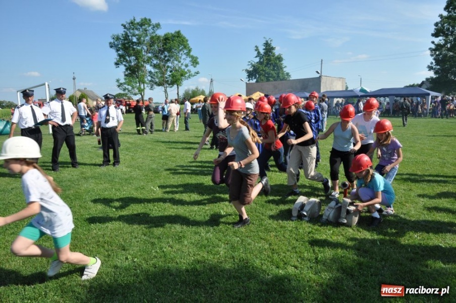 Zdjęcie w galerii na portalu naszraciborz.pl: Panie z OSP Pietraszyn lepsze od panów! wiadomości z regionu