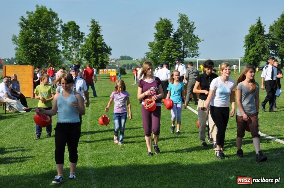 Zdjęcie w galerii na portalu naszraciborz.pl: Panie z OSP Pietraszyn lepsze od panów! wiadomości z regionu