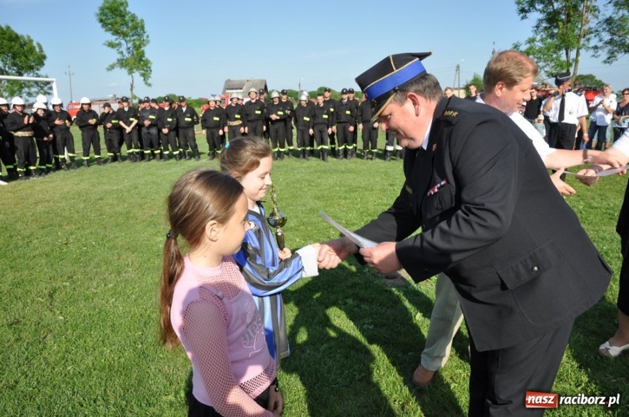 Zdjęcie w galerii na portalu naszraciborz.pl: Panie z OSP Pietraszyn lepsze od panów! wiadomości z regionu
