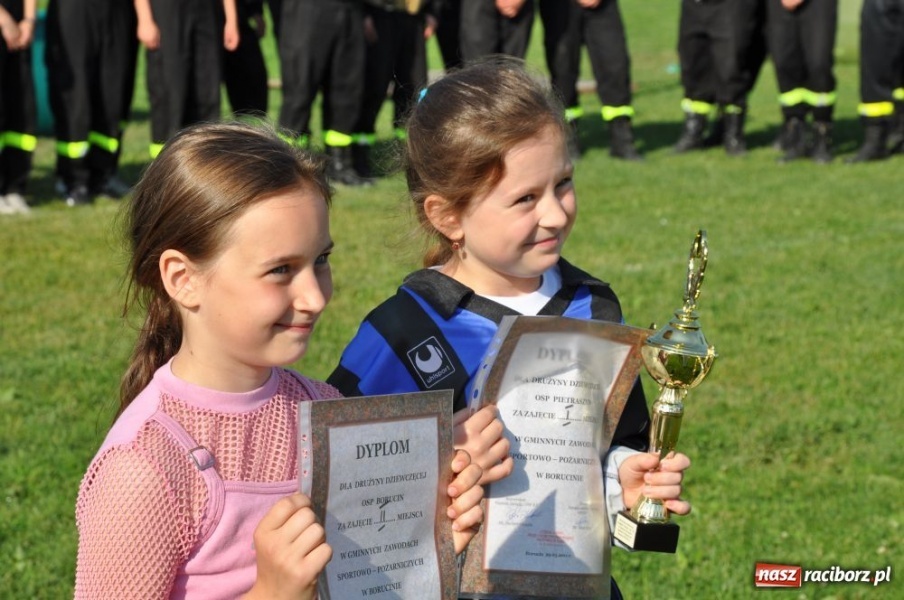 Zdjęcie w galerii na portalu naszraciborz.pl: Panie z OSP Pietraszyn lepsze od panów! wiadomości z regionu