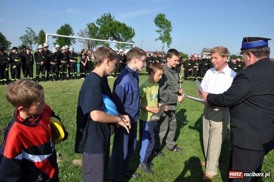 Zdjęcie w galerii na portalu naszraciborz.pl: Panie z OSP Pietraszyn lepsze od panów! wiadomości z regionu