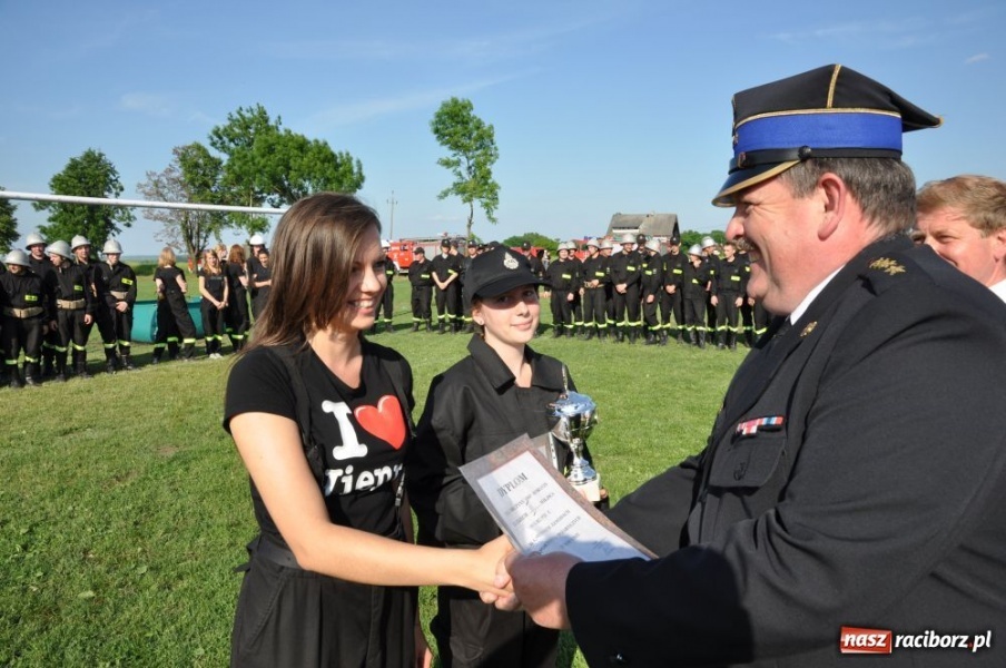 Zdjęcie w galerii na portalu naszraciborz.pl: Panie z OSP Pietraszyn lepsze od panów! wiadomości z regionu