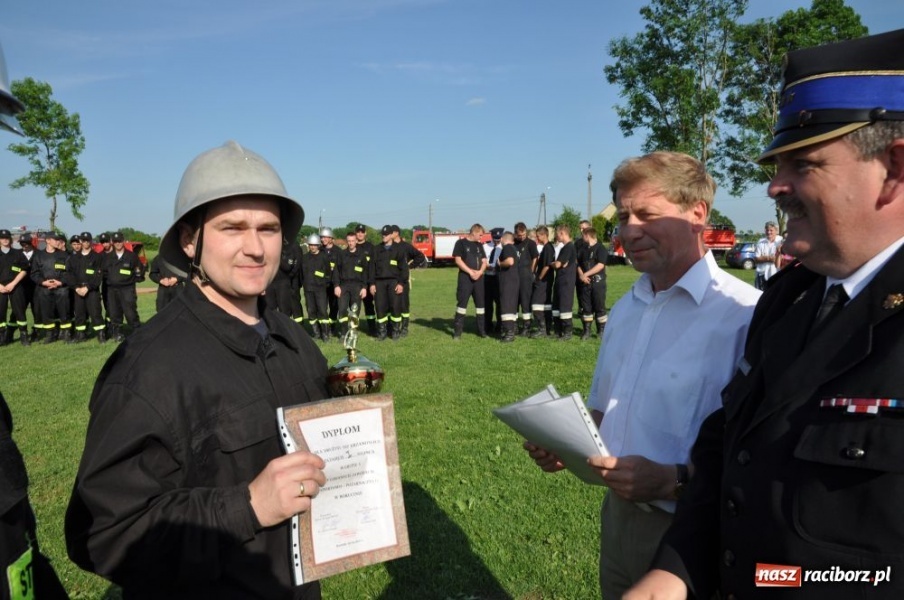 Zdjęcie w galerii na portalu naszraciborz.pl: Panie z OSP Pietraszyn lepsze od panów! wiadomości z regionu