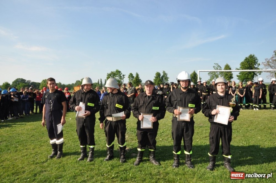 Zdjęcie w galerii na portalu naszraciborz.pl: Panie z OSP Pietraszyn lepsze od panów! wiadomości z regionu