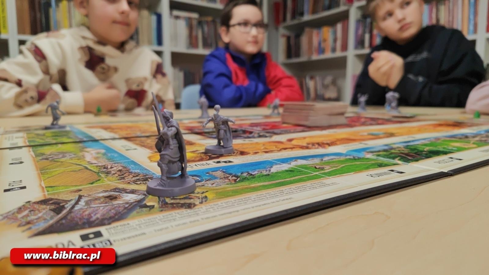 Zdjęcie w galerii na portalu naszraciborz.pl: Komiksowe Ferie w filiach bibliotecznych wiadomości z regionu