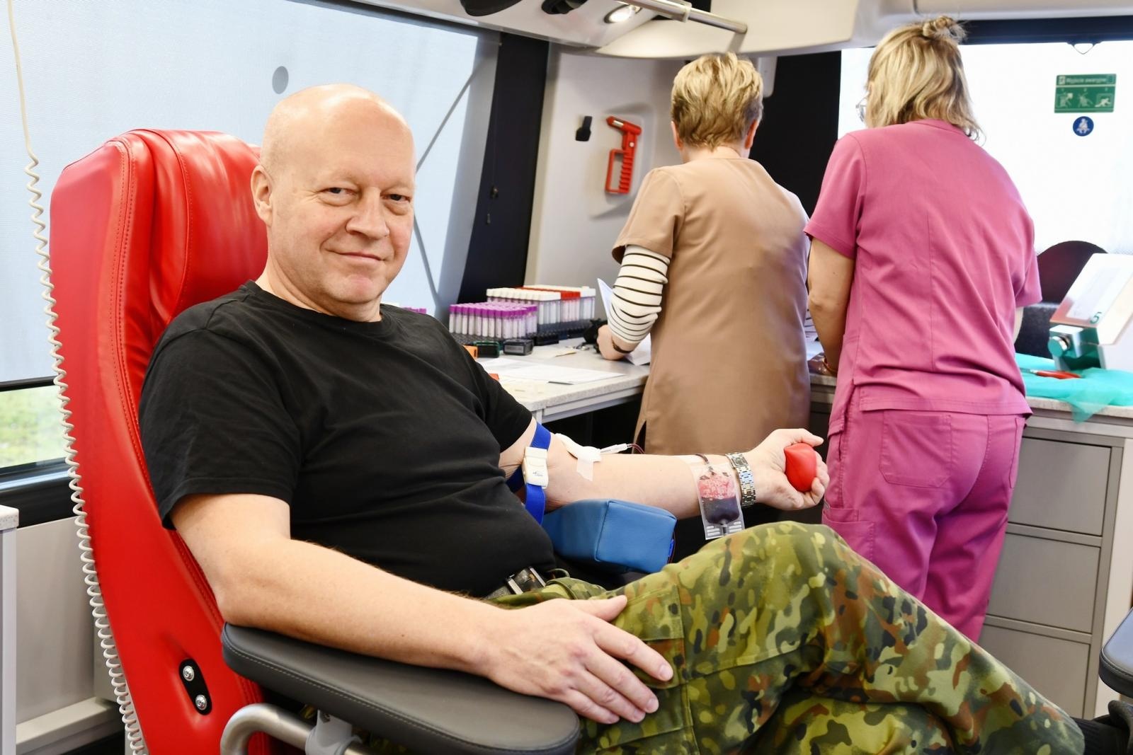 Zdjęcie w galerii na portalu naszraciborz.pl: Pierwsza tegoroczna akcja zbiórki krwi w Śląskim Oddziale SG wiadomości z regionu