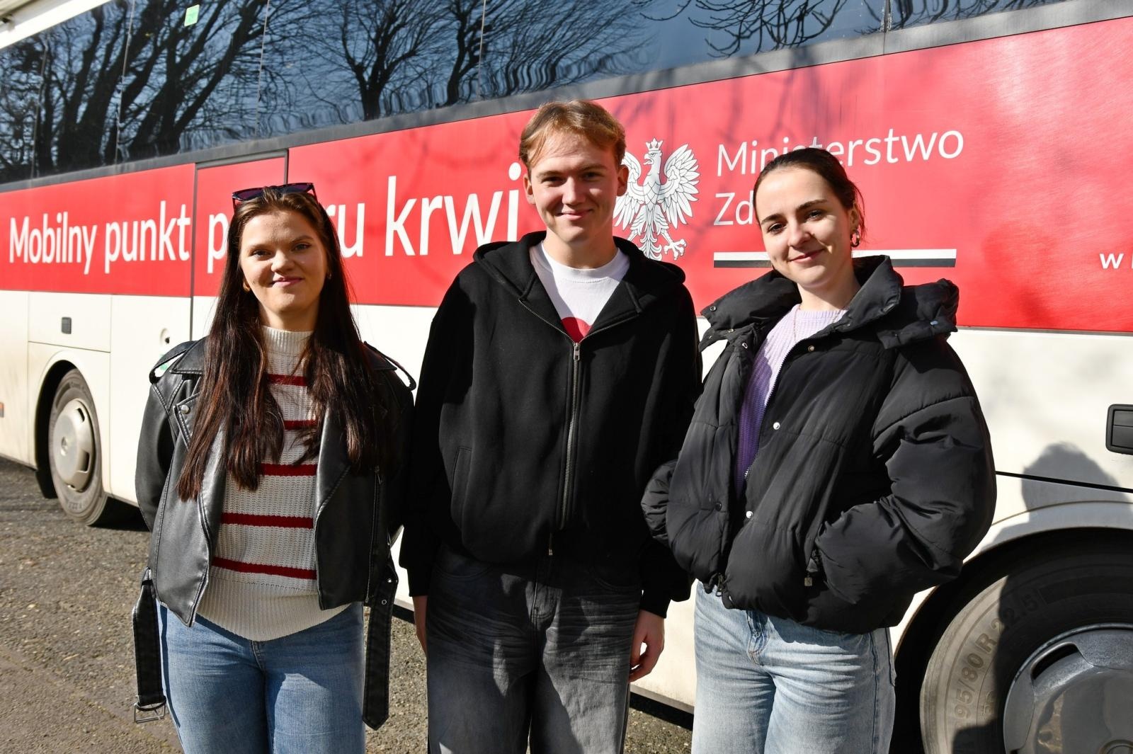 Zdjęcie w galerii na portalu naszraciborz.pl: Pierwsza tegoroczna akcja zbiórki krwi w Śląskim Oddziale SG wiadomości z regionu