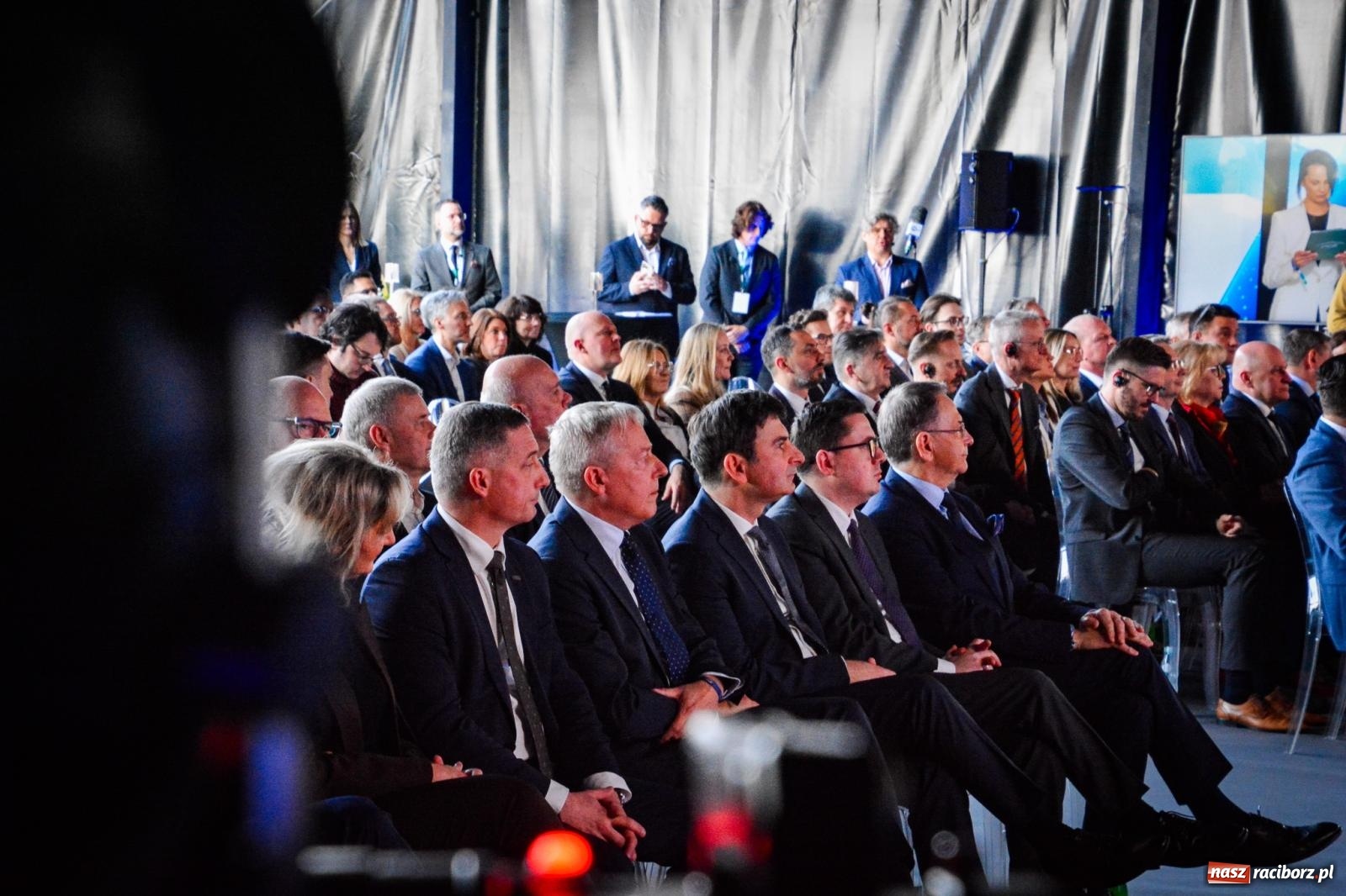 Zdjęcie w galerii na portalu naszraciborz.pl: W Rybniku powstanie nowa elektrownia gazowa. PGE podpisało umowę z Polimex Mostostal S.A. i Siemens Energy wiadomości z regionu