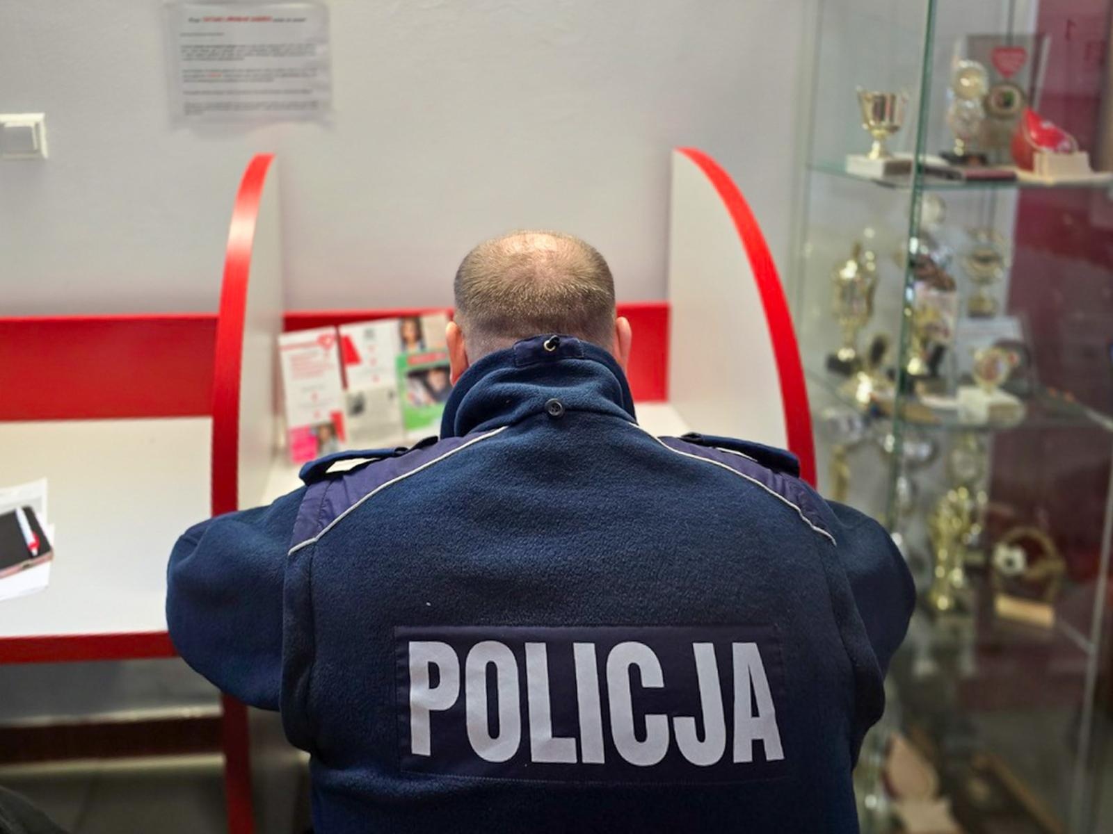 Zdjęcie w galerii na portalu naszraciborz.pl: Policyjna Kropla Krwi w raciborskim centrum krwiodawstwa wiadomości z regionu