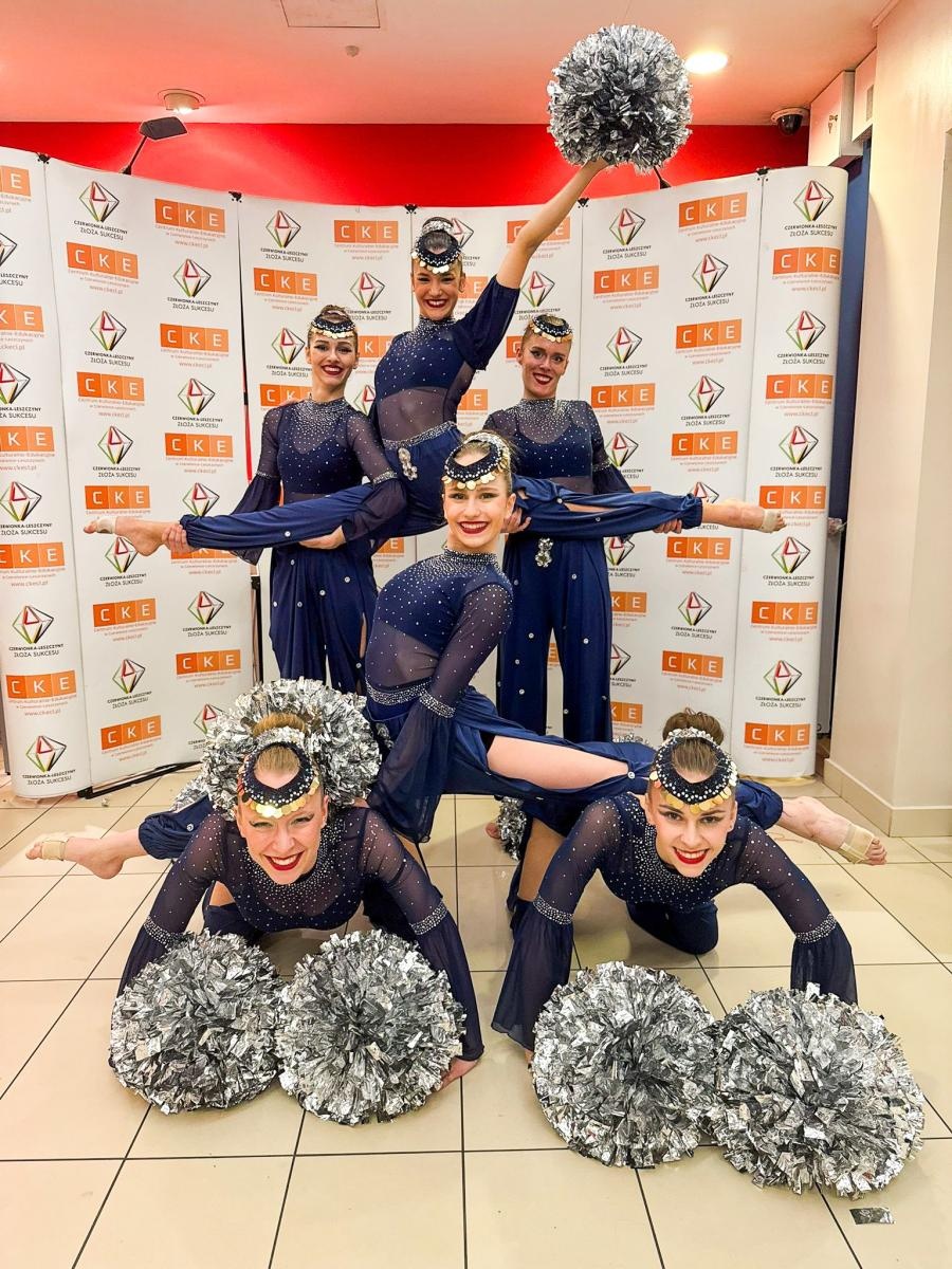 Zdjęcie w galerii na portalu naszraciborz.pl: Mażoretki ZARA otworzyły sportowy sezon startowy wiadomości z regionu