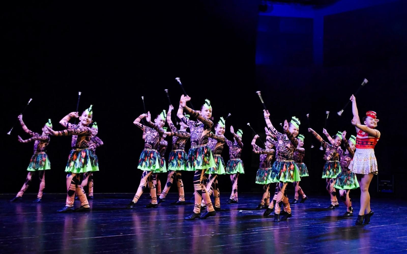 Zdjęcie w galerii na portalu naszraciborz.pl: Mażoretki ZARA otworzyły sportowy sezon startowy wiadomości z regionu