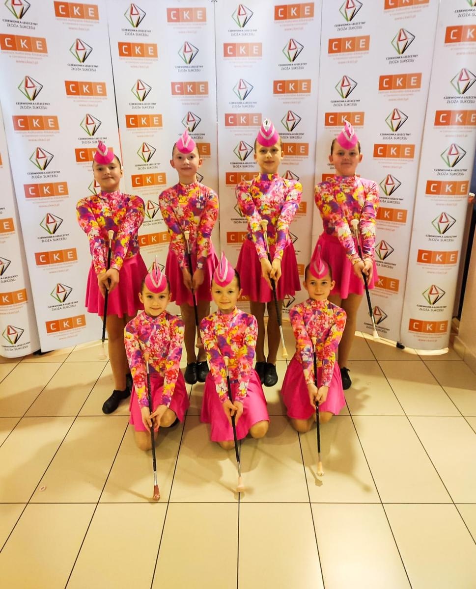 Zdjęcie w galerii na portalu naszraciborz.pl: Mażoretki ZARA otworzyły sportowy sezon startowy wiadomości z regionu