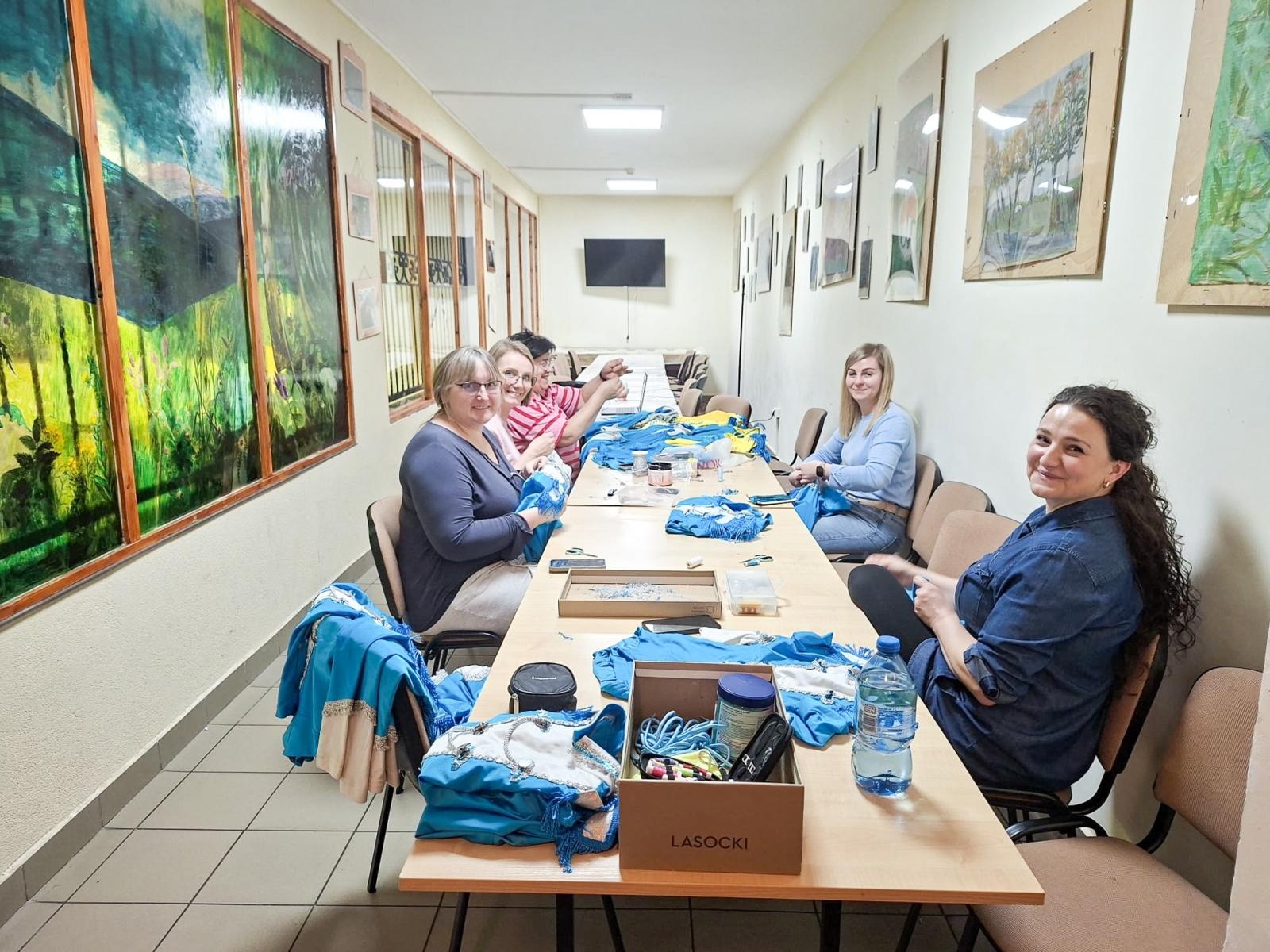 Zdjęcie w galerii na portalu naszraciborz.pl: Pracowity obóz mażoretek przed otwarciem sportowego sezonu wiadomości z regionu