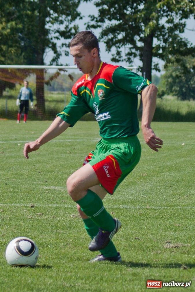 Zdjęcie w galerii na portalu naszraciborz.pl: Mecz na szczycie dla Dzimierza wiadomości z regionu