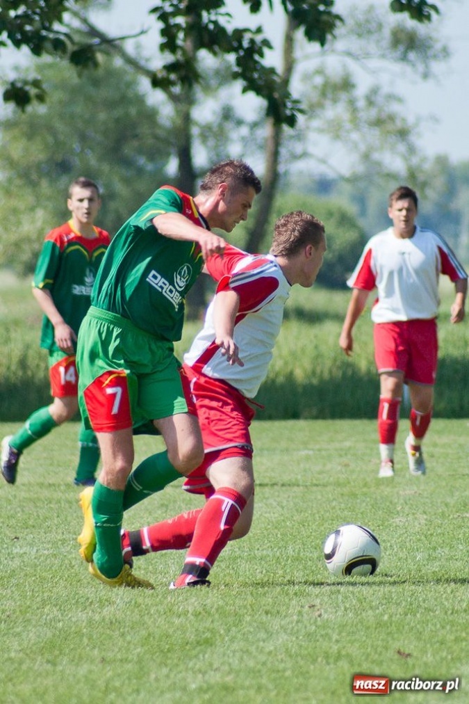 Zdjęcie w galerii na portalu naszraciborz.pl: Mecz na szczycie dla Dzimierza wiadomości z regionu