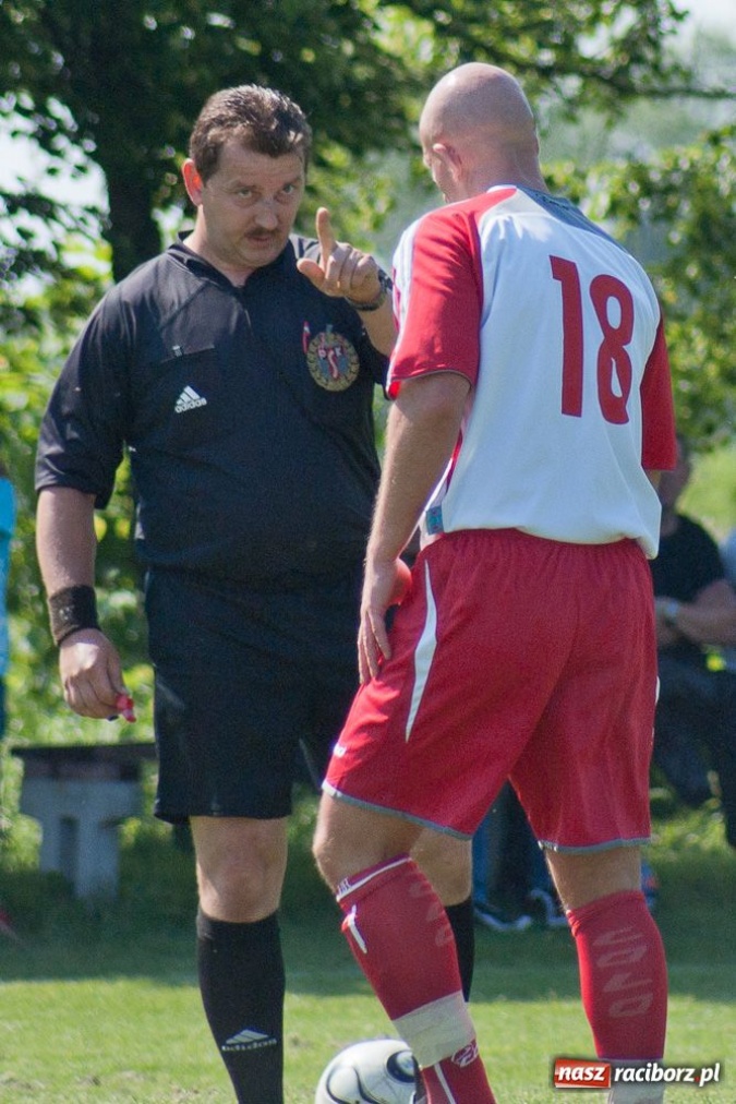 Zdjęcie w galerii na portalu naszraciborz.pl: Mecz na szczycie dla Dzimierza wiadomości z regionu