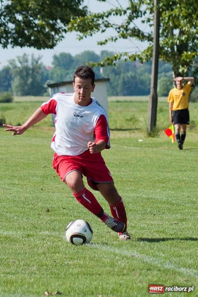 Zdjęcie w galerii na portalu naszraciborz.pl: Mecz na szczycie dla Dzimierza wiadomości z regionu