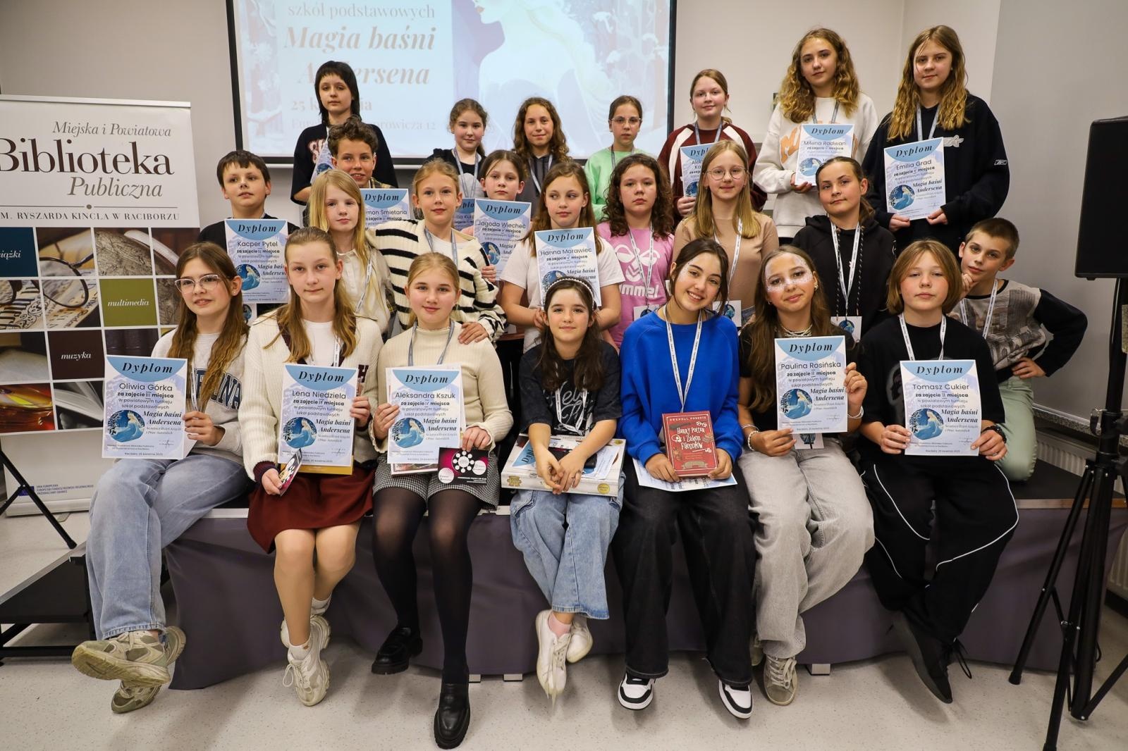 Zdjęcie w galerii na portalu naszraciborz.pl: Weź udział w powiatowym turnieju dla szkół podstawowych - Opowieści z Narnii wiadomości z regionu