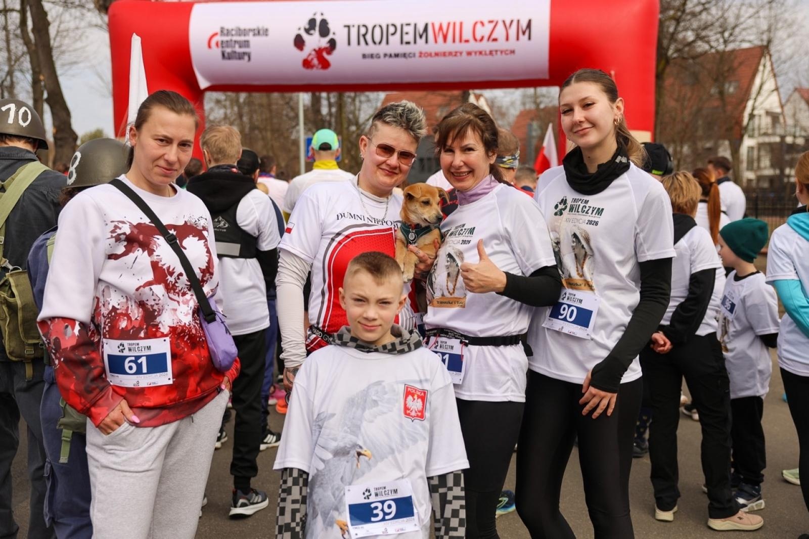 Zdjęcie w galerii na portalu naszraciborz.pl: Za nami XIV Bieg Tropem Wilczym. 120 uczestników oddało pamięć Niezłomnym wiadomości z regionu