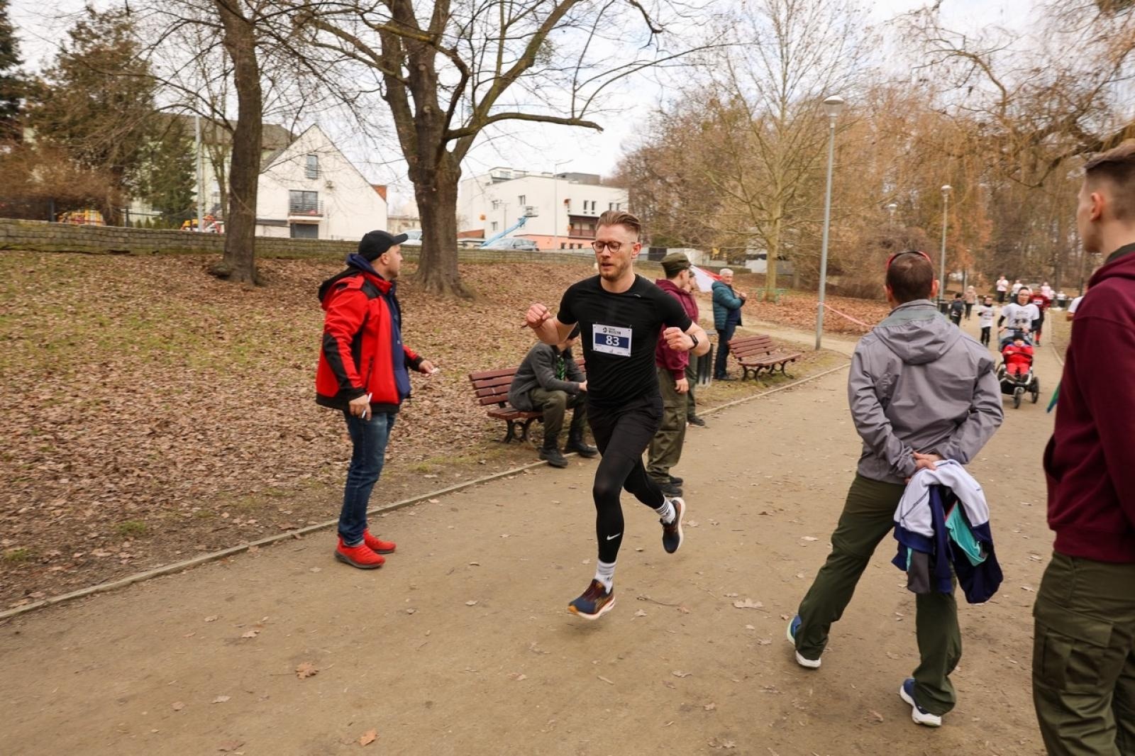Zdjęcie w galerii na portalu naszraciborz.pl: Za nami XIV Bieg Tropem Wilczym. 120 uczestników oddało pamięć Niezłomnym wiadomości z regionu