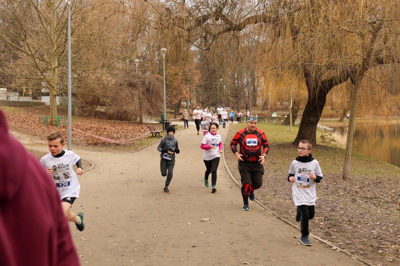 Zdjęcie w galerii na portalu naszraciborz.pl: Za nami XIV Bieg Tropem Wilczym. 120 uczestników oddało pamięć Niezłomnym wiadomości z regionu