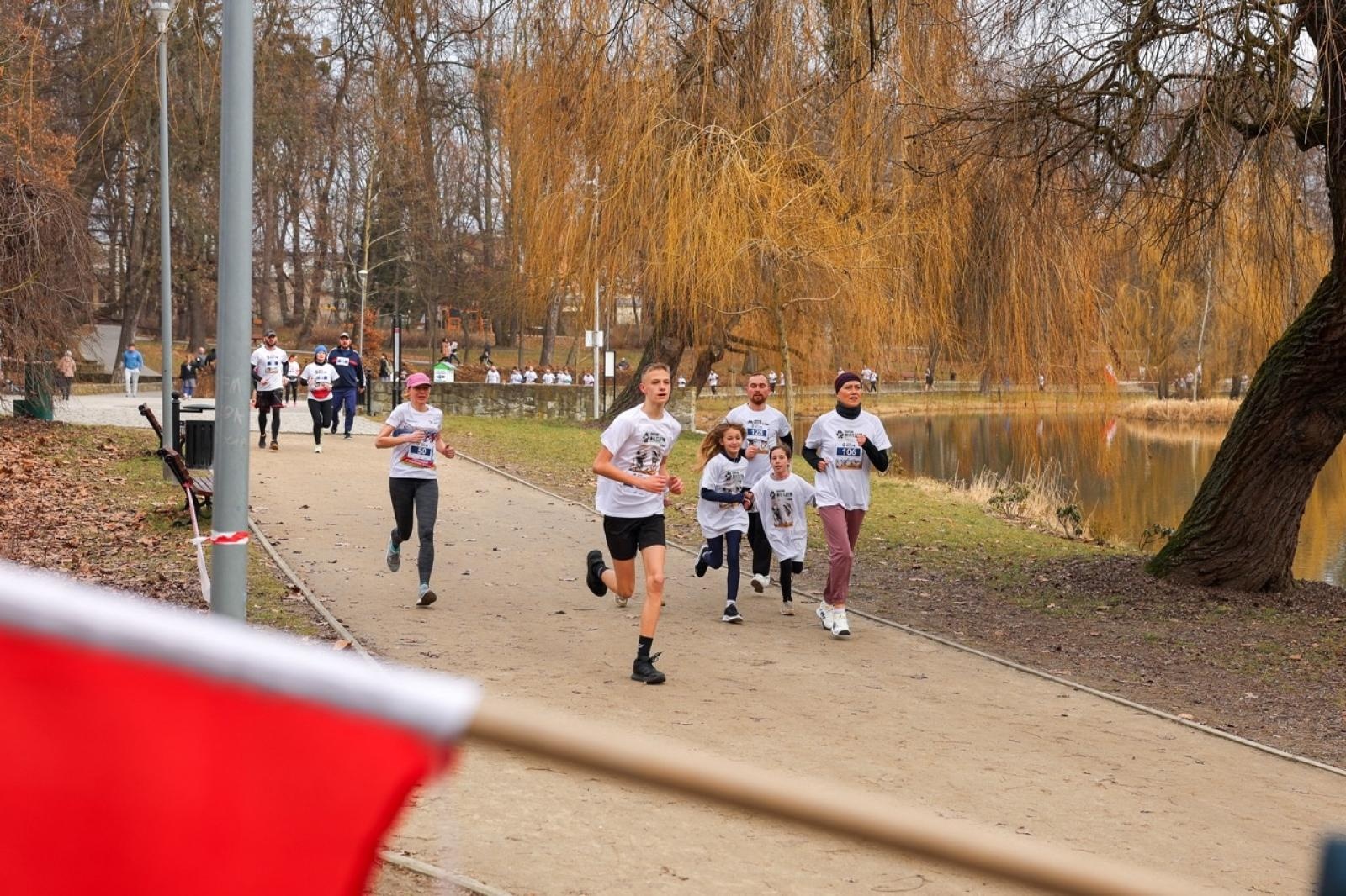 Zdjęcie w galerii na portalu naszraciborz.pl: Za nami XIV Bieg Tropem Wilczym. 120 uczestników oddało pamięć Niezłomnym wiadomości z regionu
