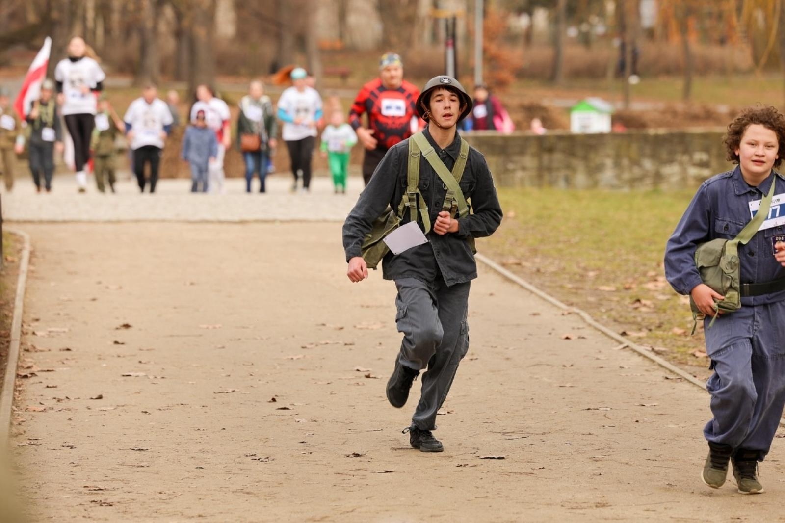 Zdjęcie w galerii na portalu naszraciborz.pl: Za nami XIV Bieg Tropem Wilczym. 120 uczestników oddało pamięć Niezłomnym wiadomości z regionu