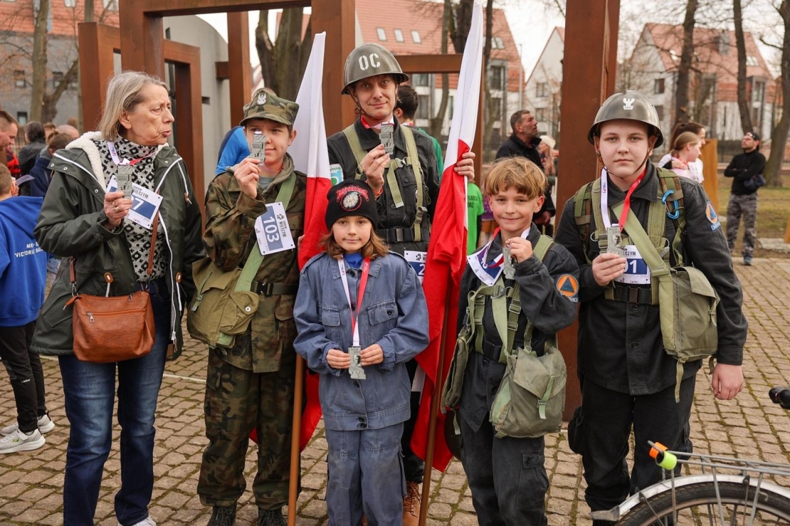 Zdjęcie w galerii na portalu naszraciborz.pl: Za nami XIV Bieg Tropem Wilczym. 120 uczestników oddało pamięć Niezłomnym wiadomości z regionu