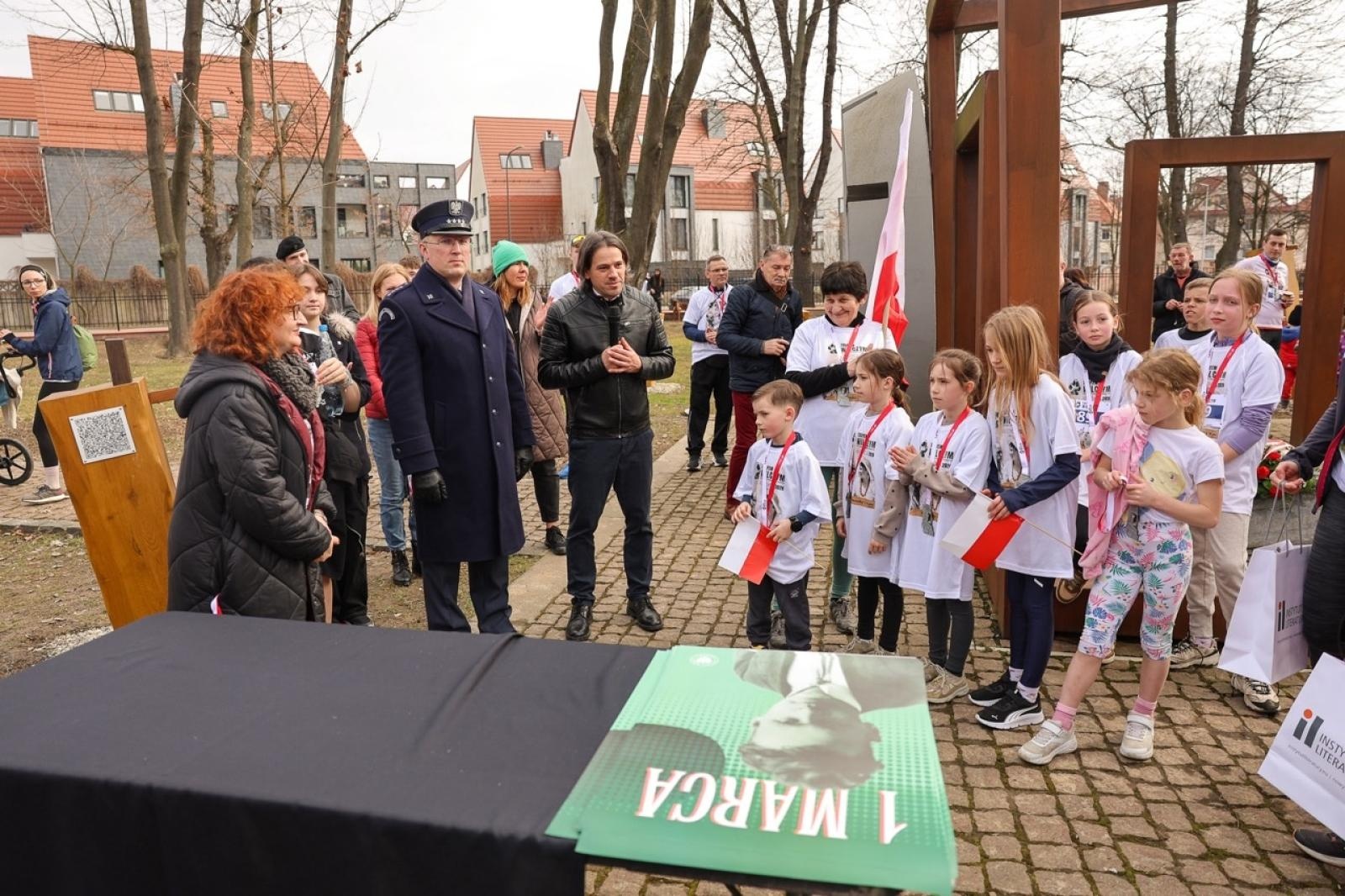 Zdjęcie w galerii na portalu naszraciborz.pl: Za nami XIV Bieg Tropem Wilczym. 120 uczestników oddało pamięć Niezłomnym wiadomości z regionu