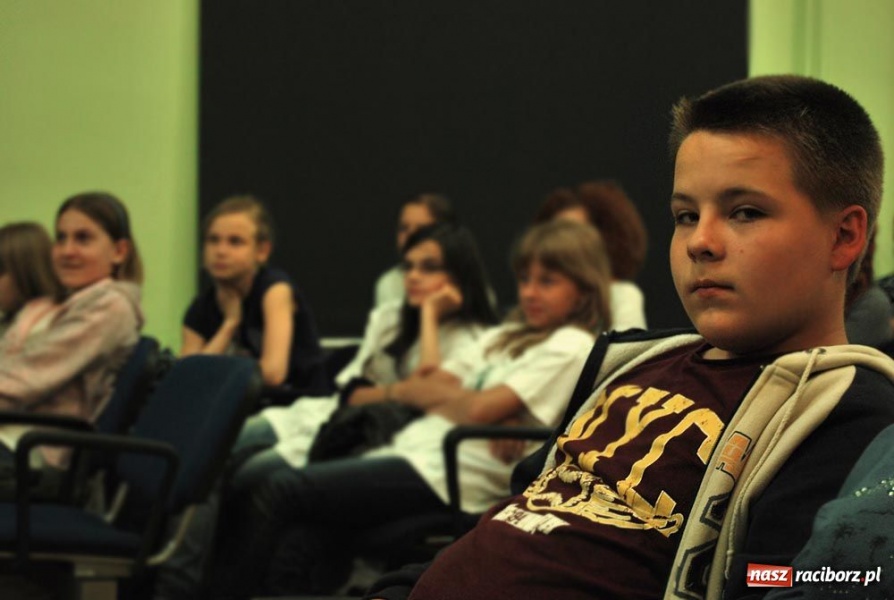 Zdjęcie w galerii na portalu naszraciborz.pl: Ekologiczne wykłady zakończyli karaoke wiadomości z regionu