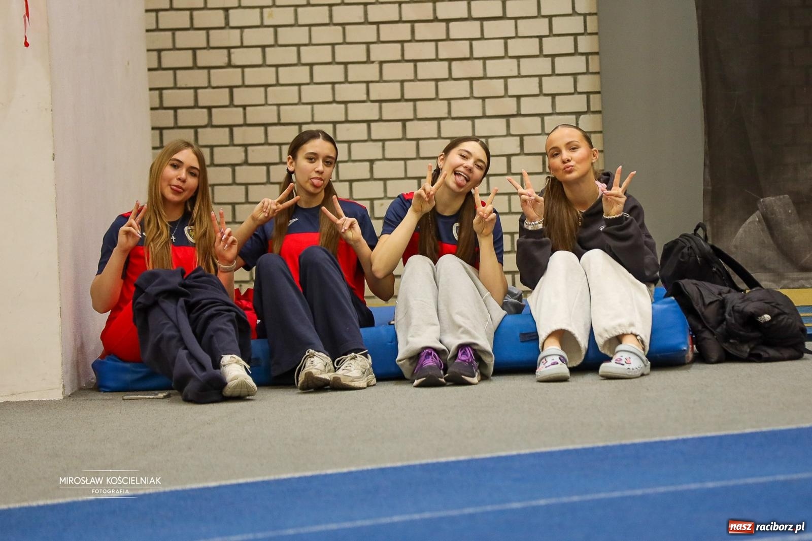 Zdjęcie w galerii na portalu naszraciborz.pl: Lekkoatletyczne Halowe Mistrzostwa Śląska U16 w Raciborzu. Jeden medal gospodarzy [FOTO i WIDEO] wiadomości z regionu