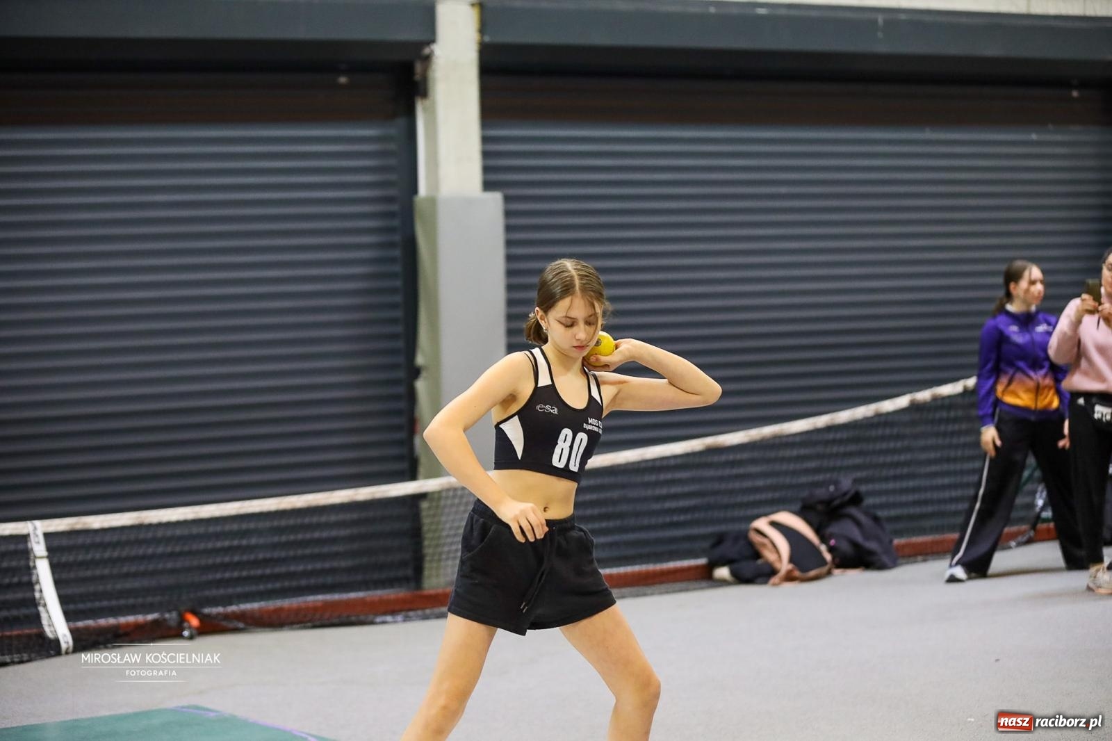 Zdjęcie w galerii na portalu naszraciborz.pl: Lekkoatletyczne Halowe Mistrzostwa Śląska U16 w Raciborzu. Jeden medal gospodarzy [FOTO i WIDEO] wiadomości z regionu