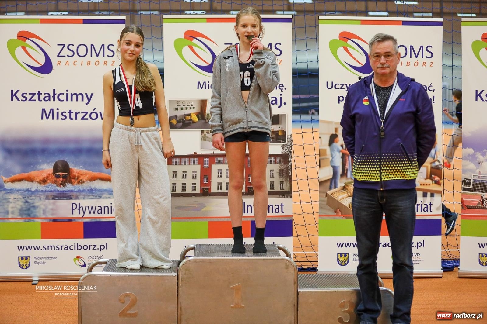 Zdjęcie w galerii na portalu naszraciborz.pl: Lekkoatletyczne Halowe Mistrzostwa Śląska U16 w Raciborzu. Jeden medal gospodarzy [FOTO i WIDEO] wiadomości z regionu