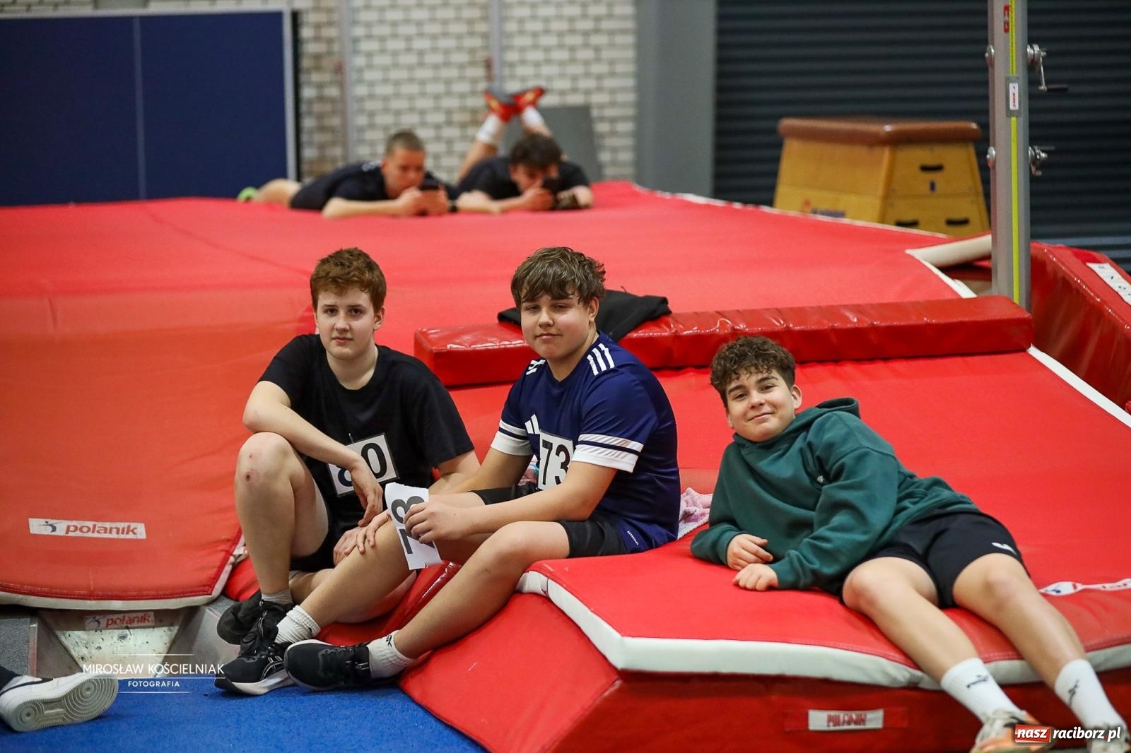 Zdjęcie w galerii na portalu naszraciborz.pl: Lekkoatletyczne Halowe Mistrzostwa Śląska U16 w Raciborzu. Jeden medal gospodarzy [FOTO i WIDEO] wiadomości z regionu