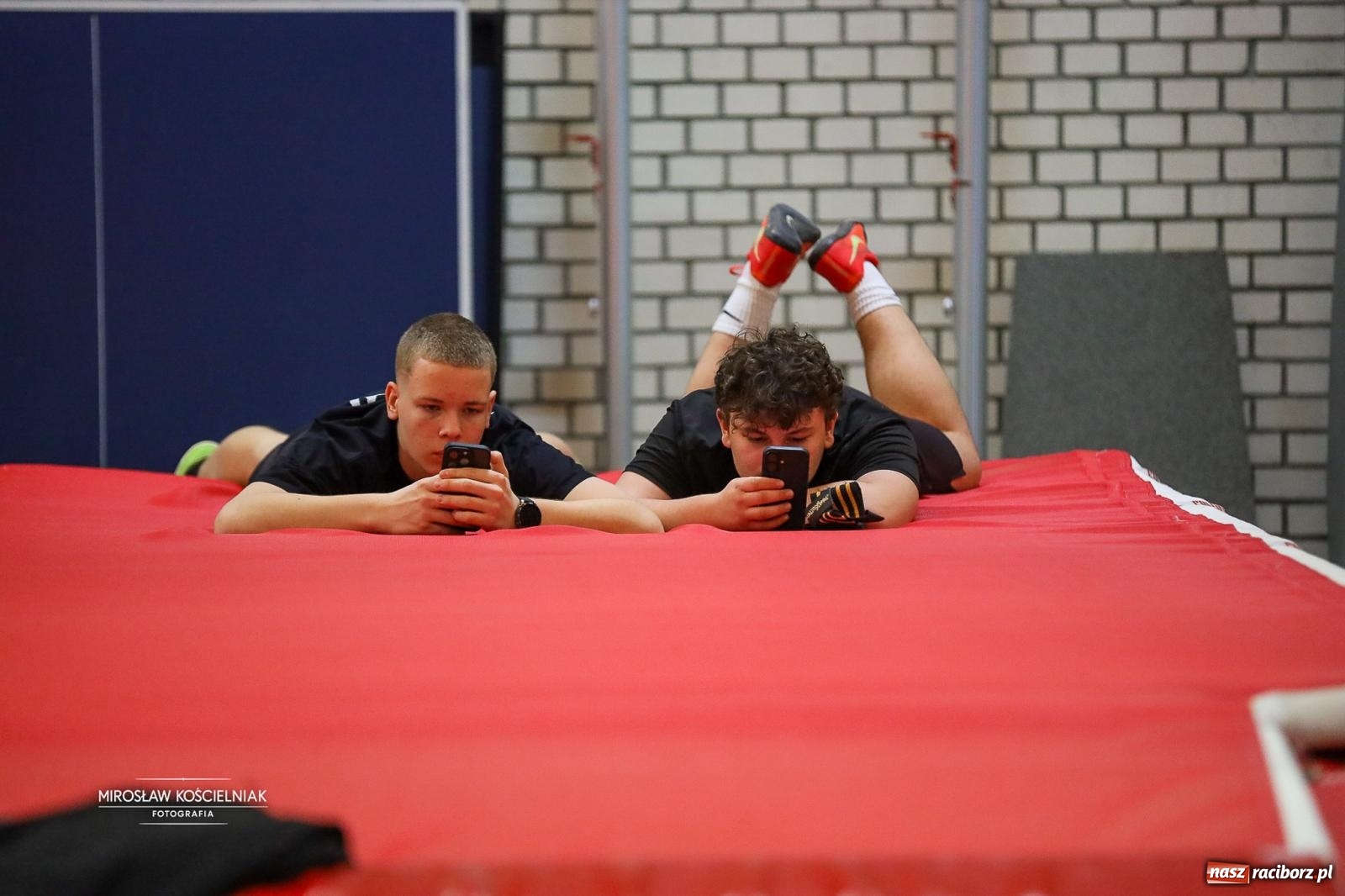 Zdjęcie w galerii na portalu naszraciborz.pl: Lekkoatletyczne Halowe Mistrzostwa Śląska U16 w Raciborzu. Jeden medal gospodarzy [FOTO i WIDEO] wiadomości z regionu