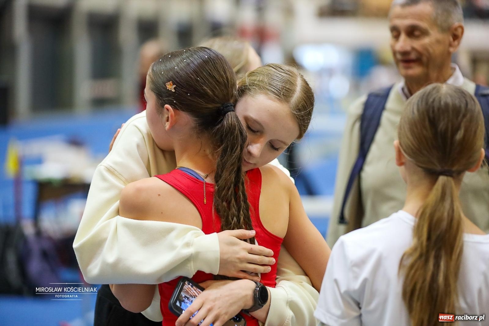 Zdjęcie w galerii na portalu naszraciborz.pl: Lekkoatletyczne Halowe Mistrzostwa Śląska U16 w Raciborzu. Jeden medal gospodarzy [FOTO i WIDEO] wiadomości z regionu