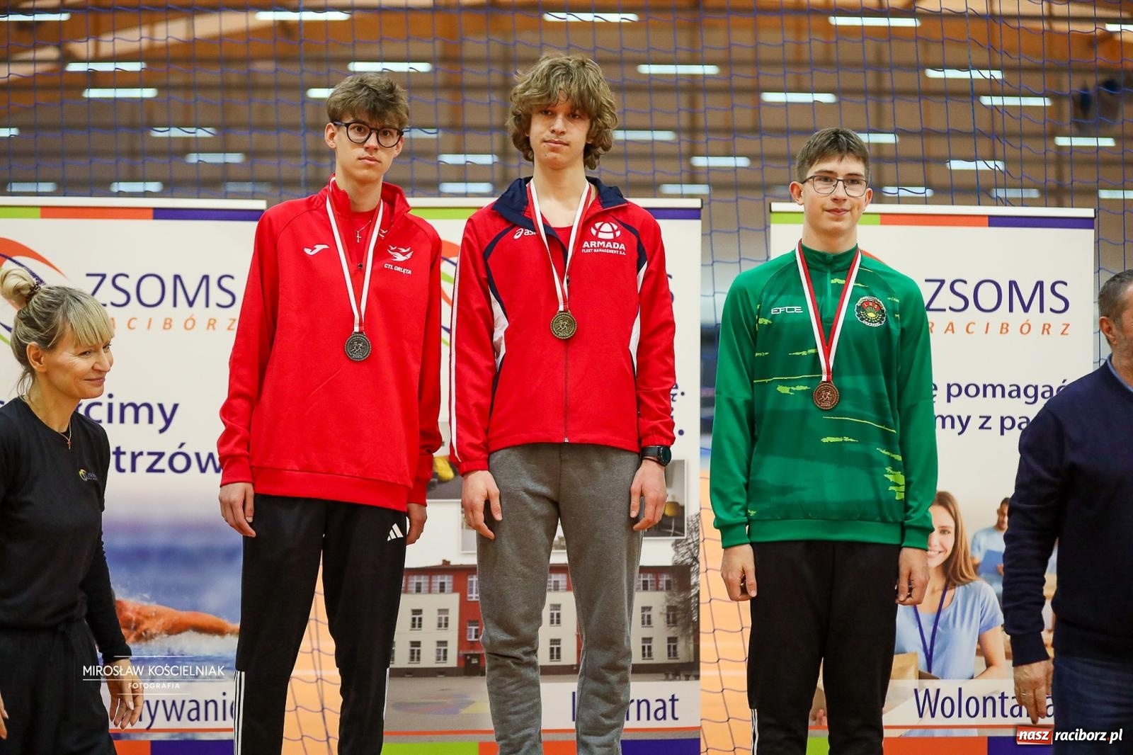 Zdjęcie w galerii na portalu naszraciborz.pl: Lekkoatletyczne Halowe Mistrzostwa Śląska U16 w Raciborzu. Jeden medal gospodarzy [FOTO i WIDEO] wiadomości z regionu