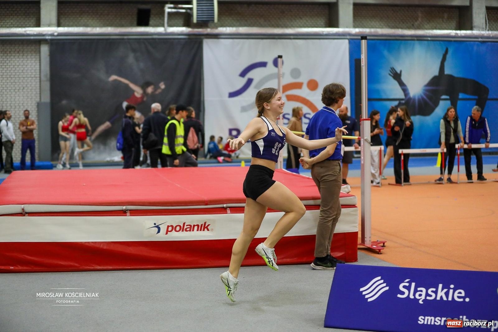 Zdjęcie w galerii na portalu naszraciborz.pl: Lekkoatletyczne Halowe Mistrzostwa Śląska U16 w Raciborzu. Jeden medal gospodarzy [FOTO i WIDEO] wiadomości z regionu