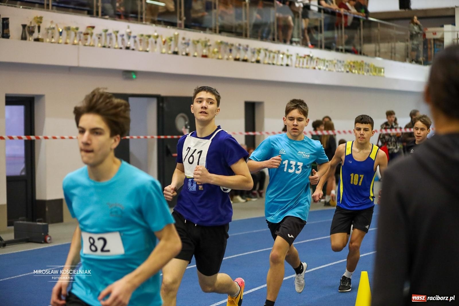 Zdjęcie w galerii na portalu naszraciborz.pl: Lekkoatletyczne Halowe Mistrzostwa Śląska U16 w Raciborzu. Jeden medal gospodarzy [FOTO i WIDEO] wiadomości z regionu